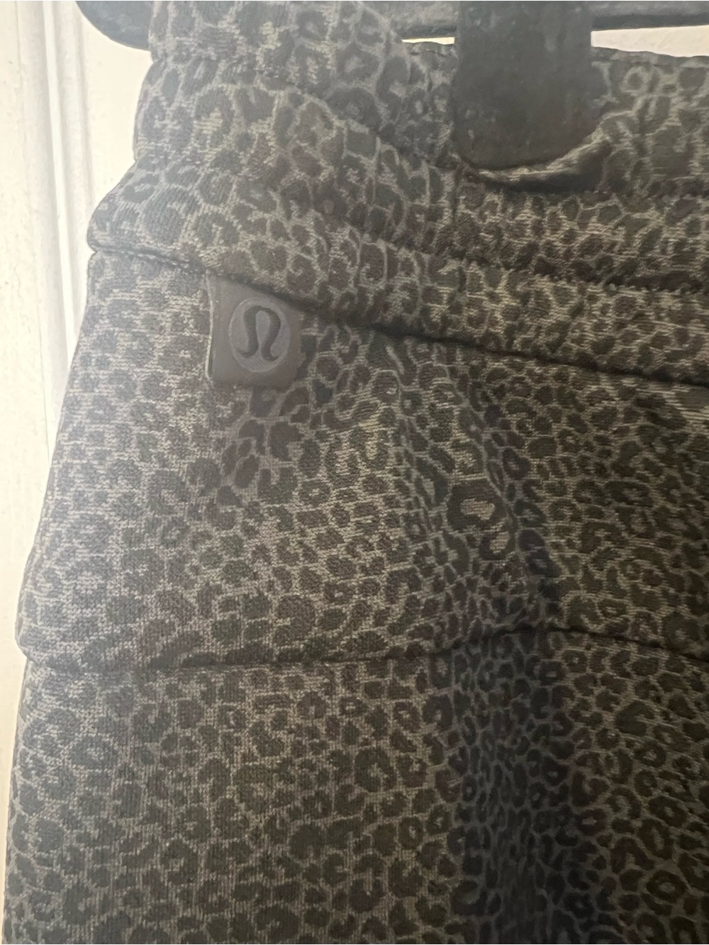#392 Lululemon Lab Double-Knit Jacquard Jogger Men L Leopard Black - Picture 5 of 6